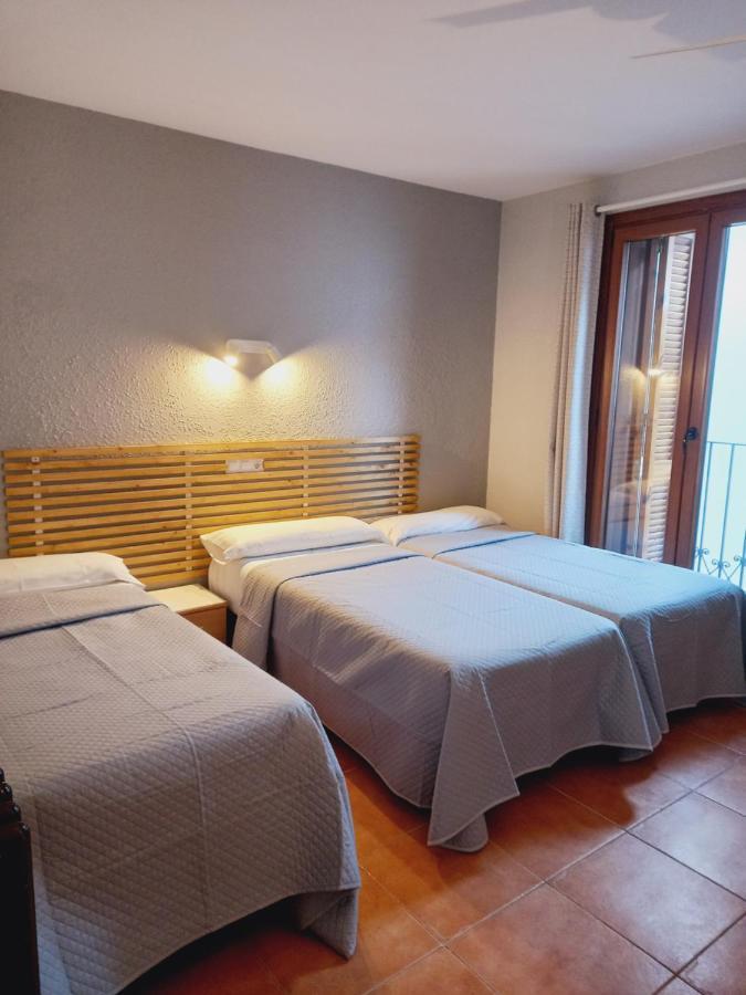 Hotel Acebo Plaza Mayor Jaca Eksteriør billede