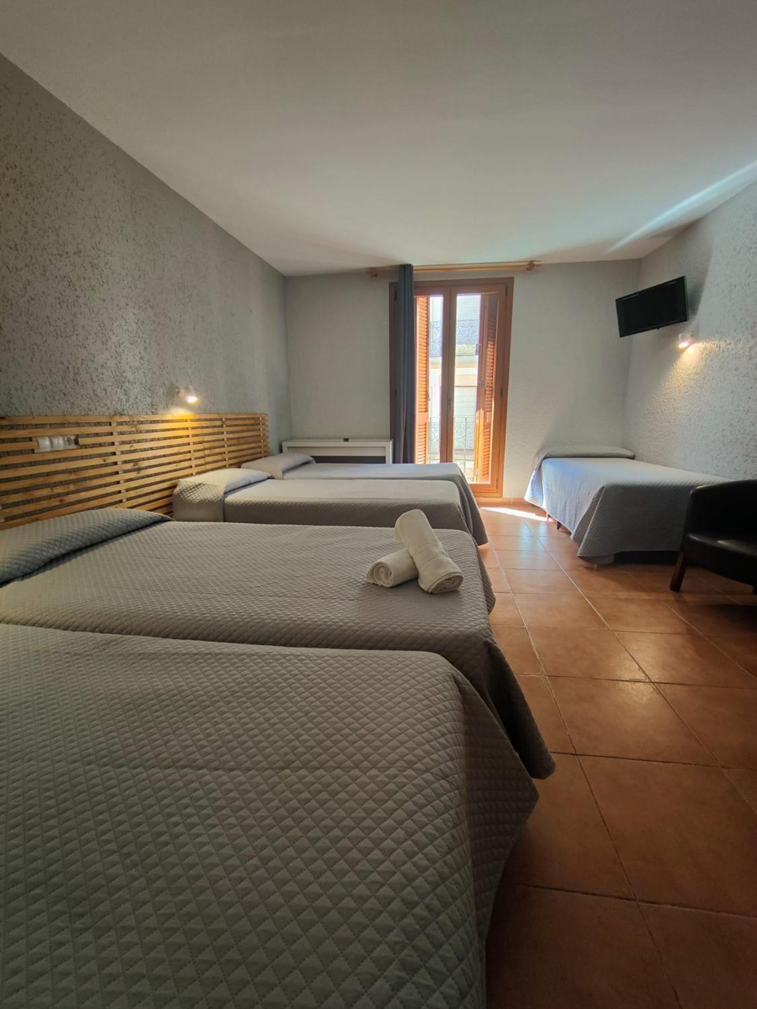 Hotel Acebo Plaza Mayor Jaca Eksteriør billede